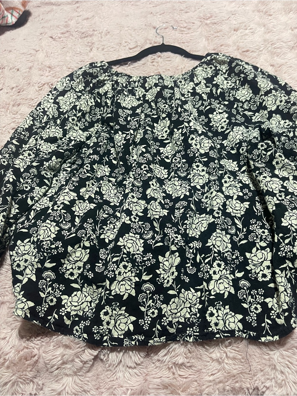 Floral Blouse - Black/White